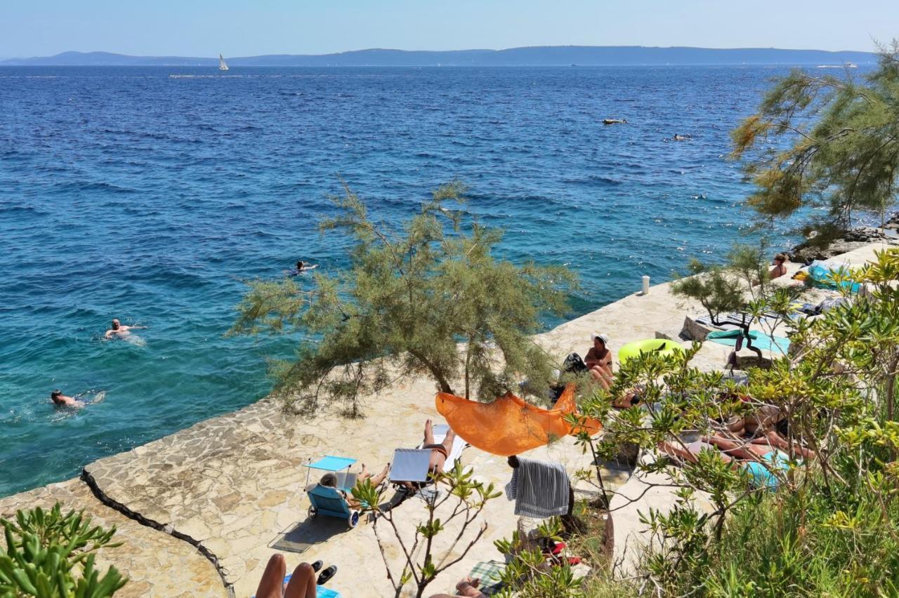 Villa Rastichi Amazing Seaview Трогир Экстерьер фото