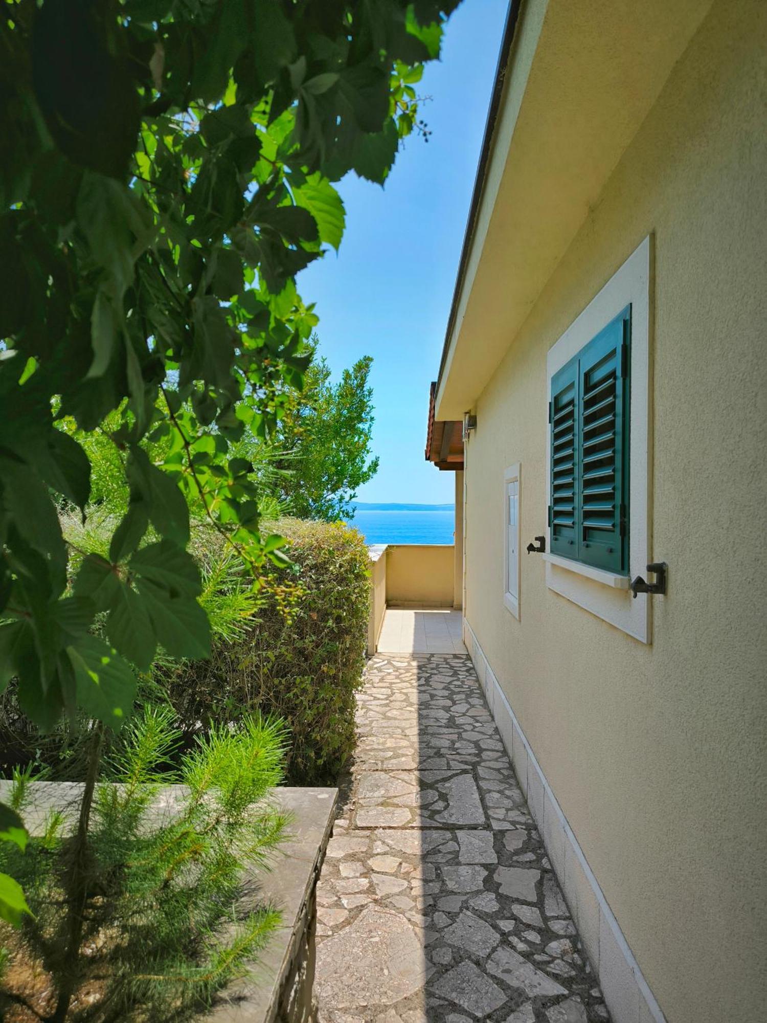 Villa Rastichi Amazing Seaview Трогир Экстерьер фото